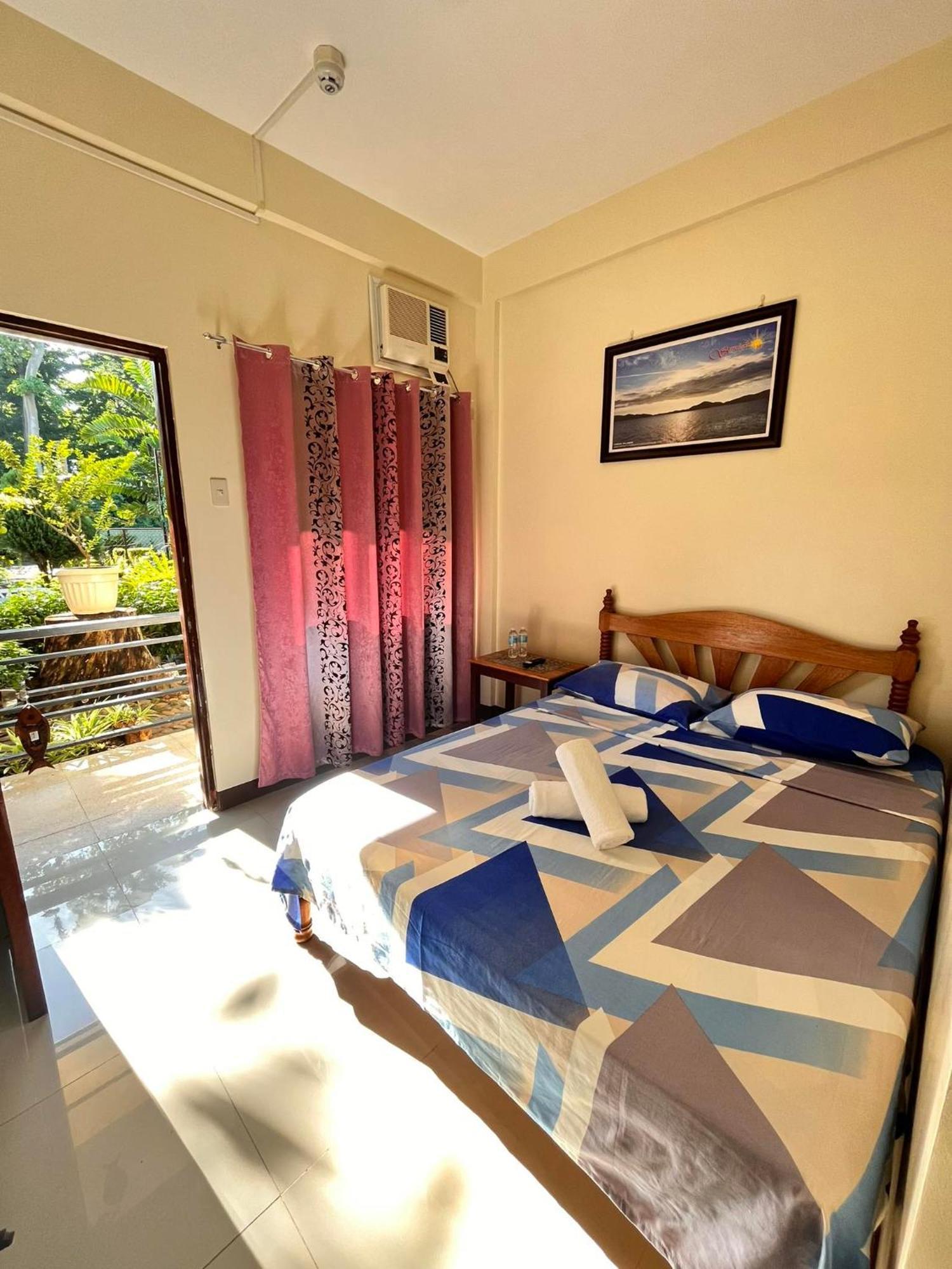 Diakopes Inn Puerto Princesa Extérieur photo